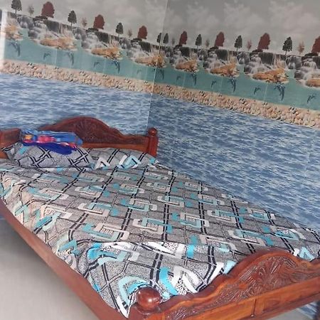 Sri Vasavi Home Stay Tiruvannamalai Ngoại thất bức ảnh